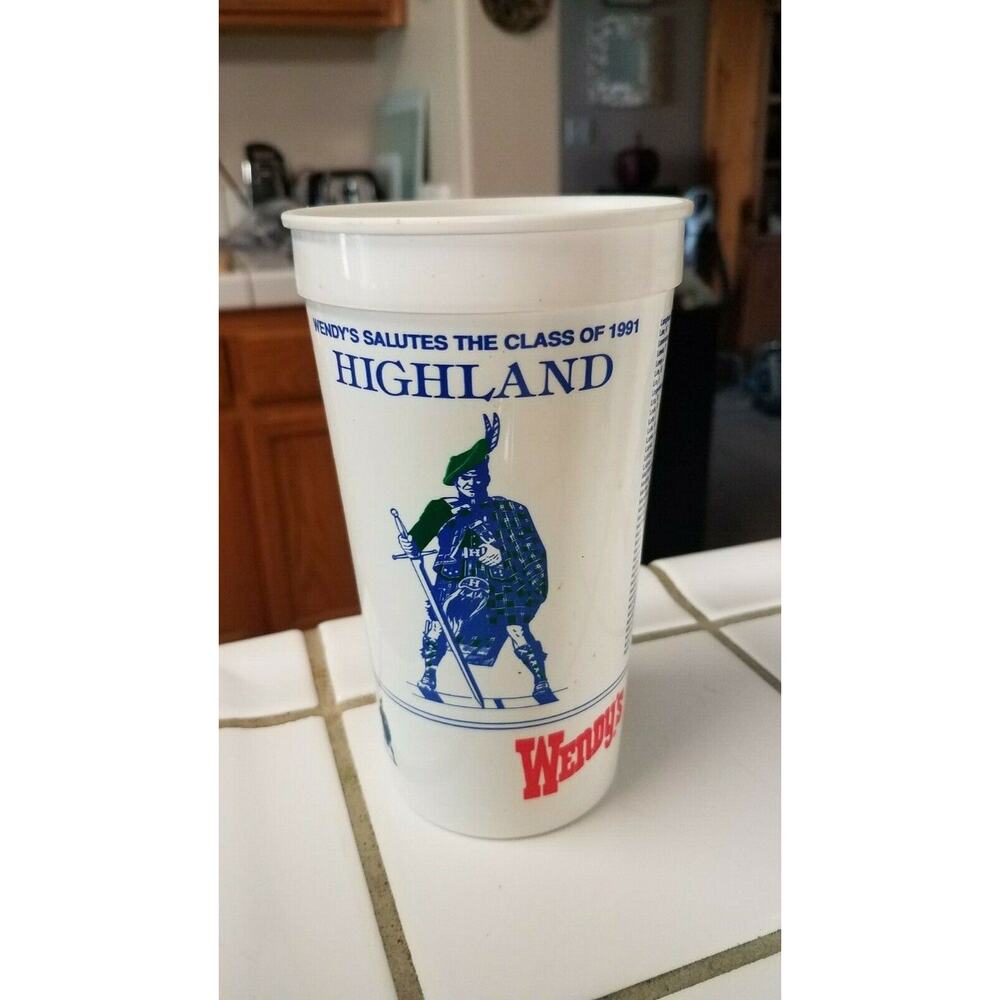 VINTAGE Bakersfield CA 1991 Wendy's Highland High School Graduate Class List Cup